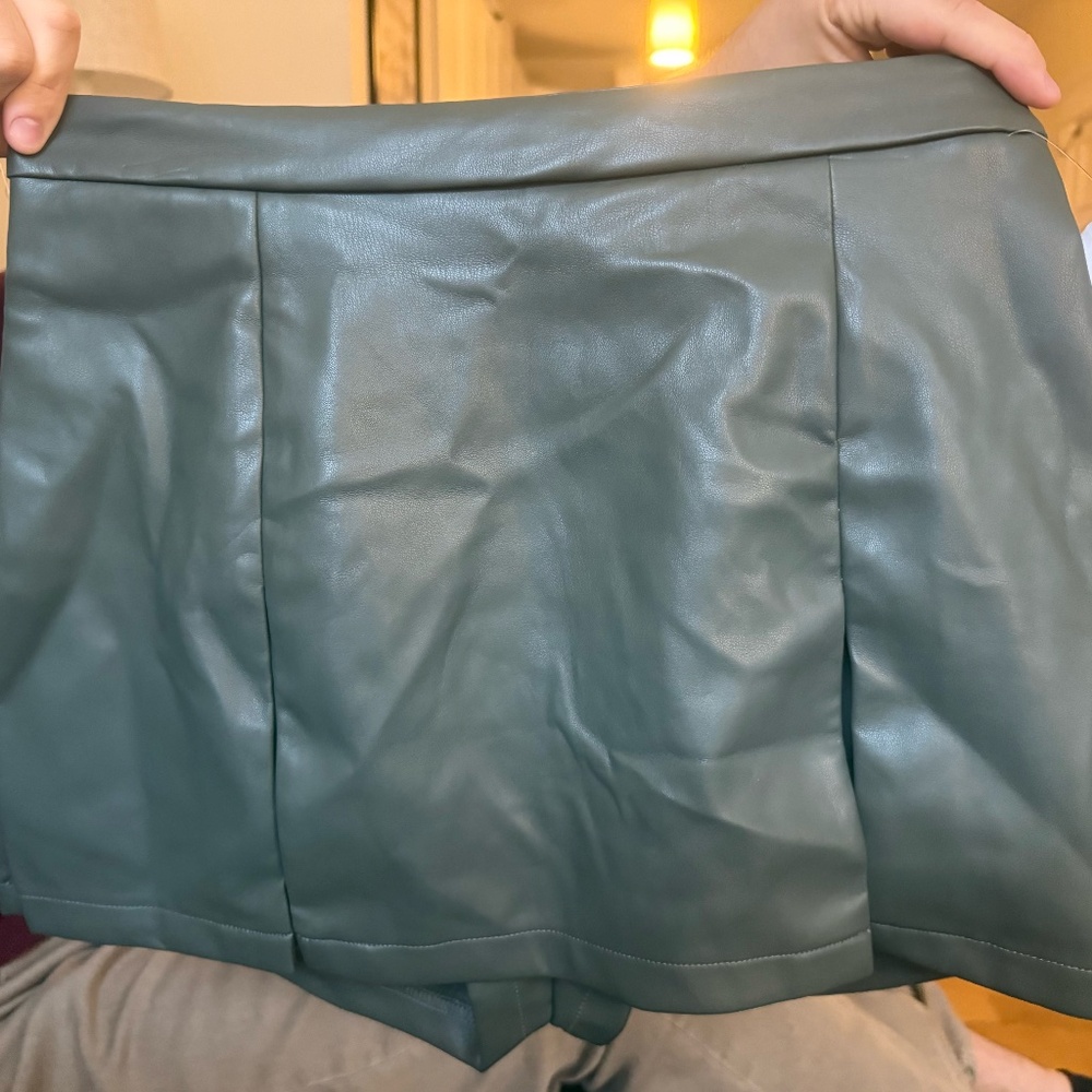 KIRIOUS Faux Leather Skort -- NEVER WORN! BRAND NEW!